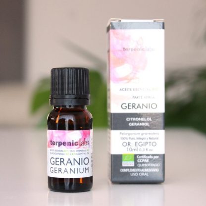 BIO esenciální olej geránium do kosmetiky i do jídla